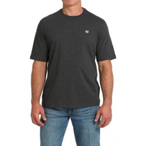 Camiseta Cinch negra logo blanco.