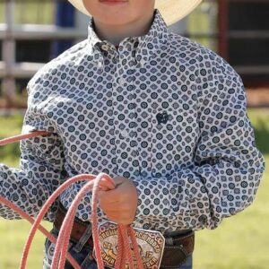 Camisa Cinch para niño estampada.